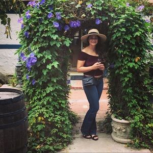 Meet your Posher, Stacey